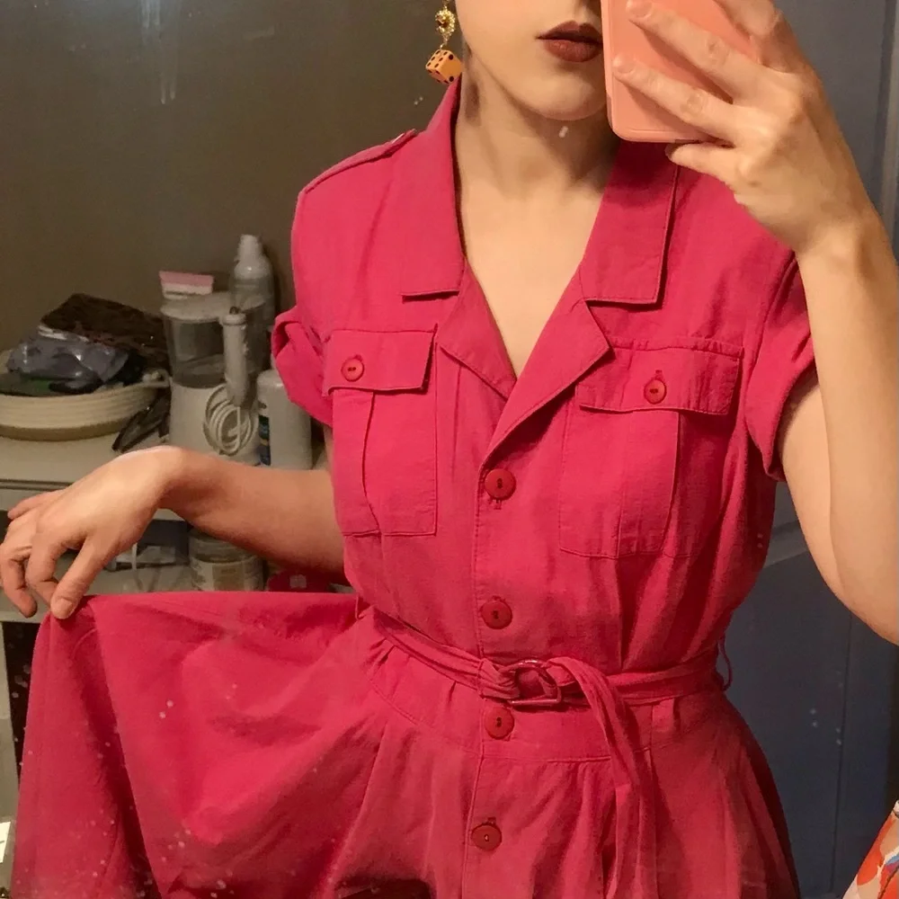 Authentic 80s Byer Too Raspberry Pink Belted Shirtdress with Full Circle Skirt - Picture 11 of 11
